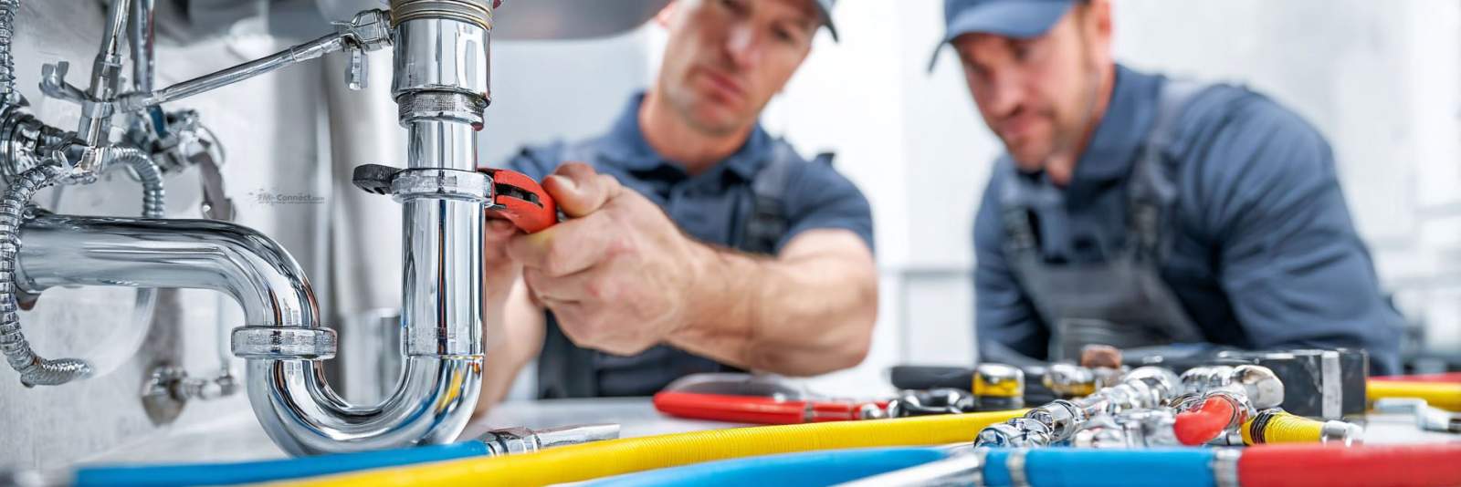 Effiziente Sanitärinstallationen sind entscheidend für den reibungslosen Betrieb von Großunternehmen und die Zufriedenheit der Mitarbeiter